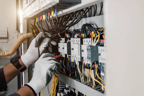 Best Licensed Electrician  in Chandler, OK